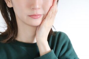 噛む力が決める健康寿命!~咀嚼力低下が招く全身への影響~